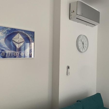 Bitcoin And Ethereum Deluxe Apartments Bar Εξωτερικό φωτογραφία