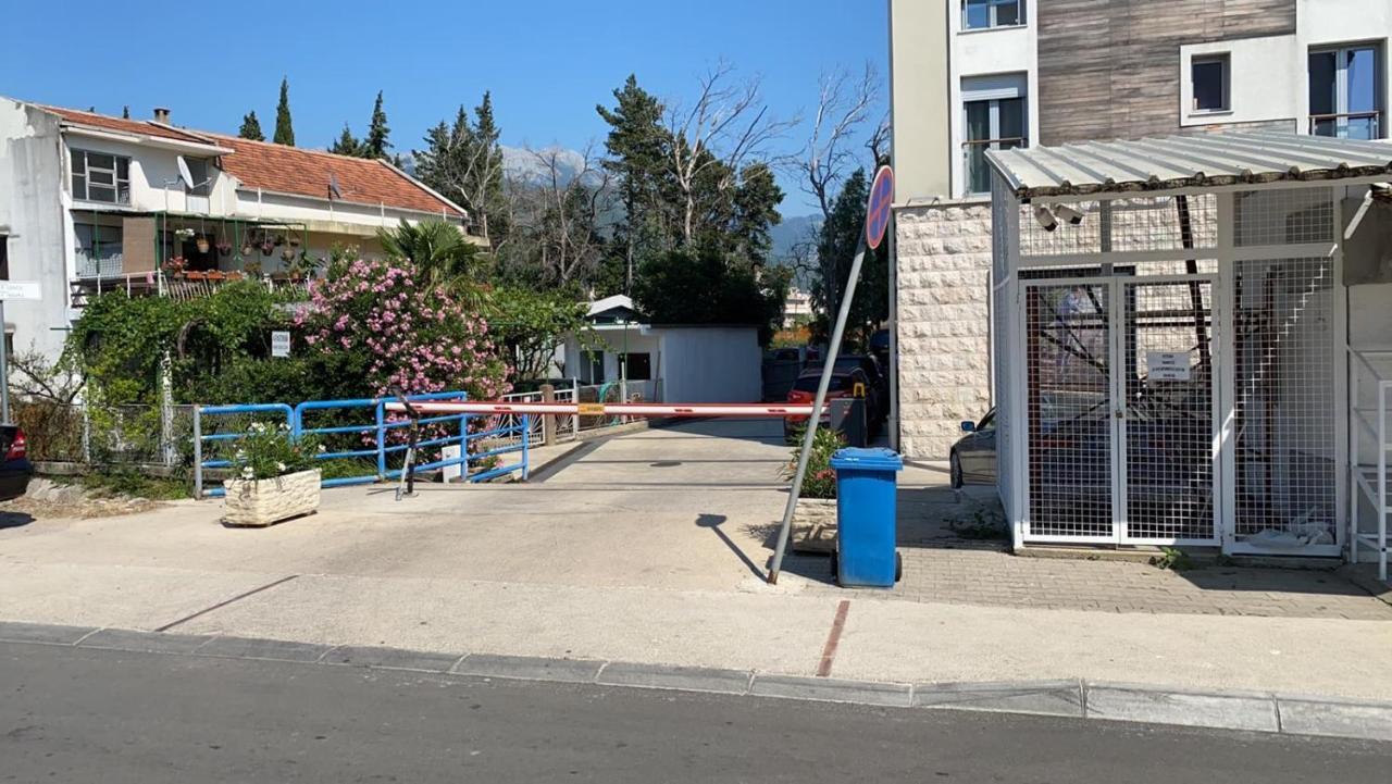 Bitcoin And Ethereum Deluxe Apartments Bar Εξωτερικό φωτογραφία